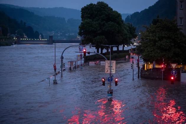 The Neckar in flood situation with a water level of 4 60 meters in ...