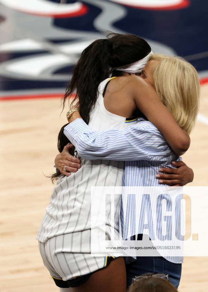 Washington Dc June 6 Angel Reese Embraces Former Coach Kim Mulkey After A Win At The Wnba 2940