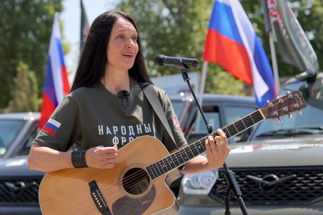 Mara Singer RUSSIA, ROSTOV-ON-DON - : A member of the Russian Popular Front, boxer ...
