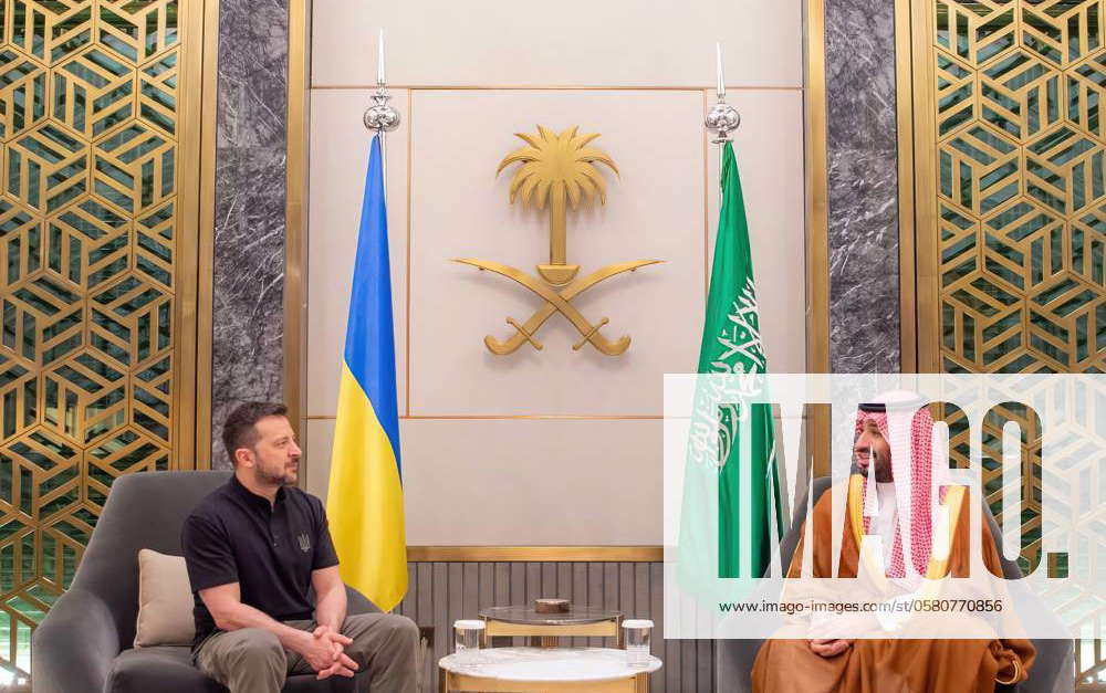 Saudi Arabia s Crown Prince Receives Volodymyr Zelensky - Jeddah Saudi ...