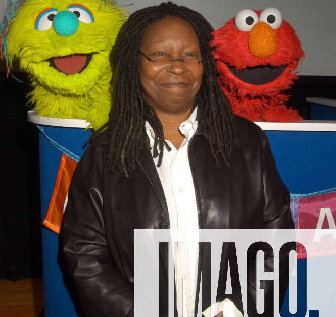 WHOOPI GOLDBERG WITH MUPPET PANWAPA PANWAPA AND WHOOPI GOLDBERG AND ...