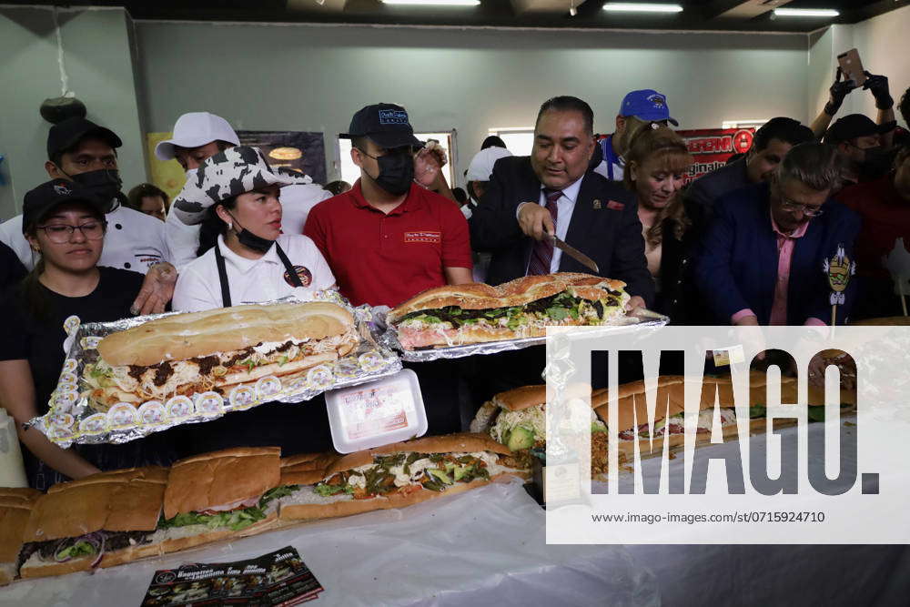 Making A 7-metre Long Torta In Mexico City Several people are making a ...