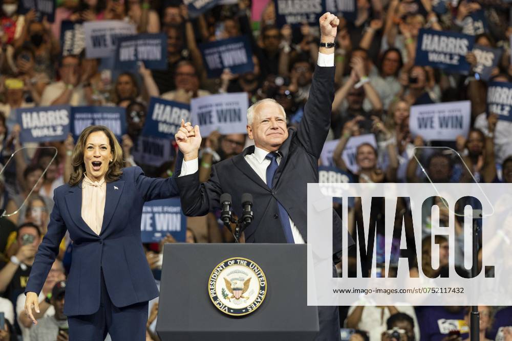 Philadelphia, Pennsylvania, United States: Kamala Harris and Tim Walz ...