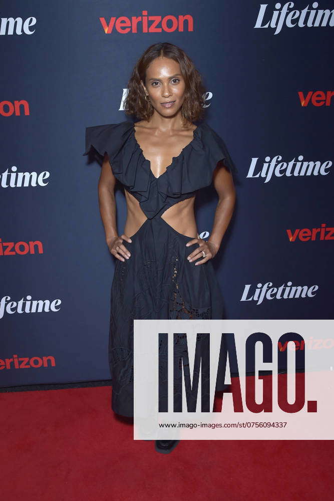 Lesley Ann Brandt at the premiere of the Lifetime TV movie Terry McMillan Presents Forever at