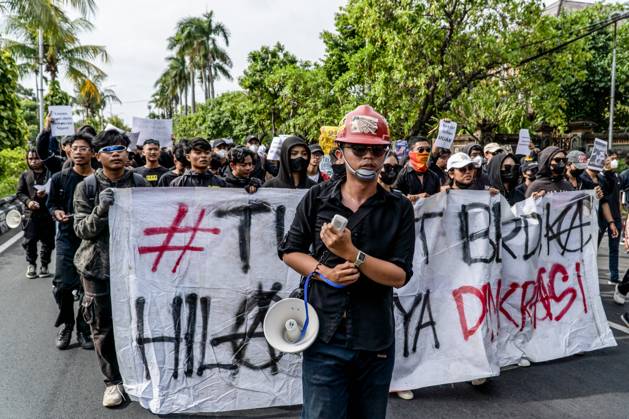 Students protest over Election Law Changes in Bali, Indonesia - 23 Aug ...