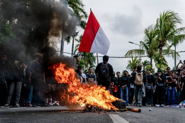 Students protest over Election Law Changes in Bali, Indonesia - 23 Aug ...
