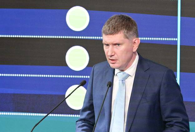Vladimir Reshetnikov Math RUSSIA, MOSCOW - : Russia s Economic Development Minister Maxim ...