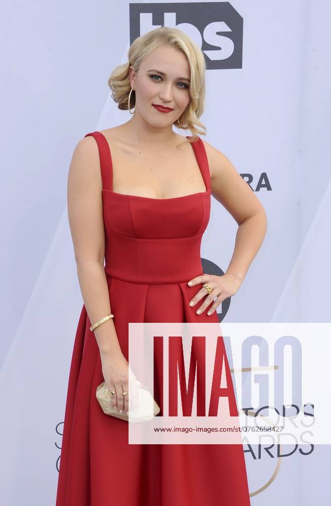 Emily Osment Height Emily Osment | Two And A Half Men Wiki | Fandom