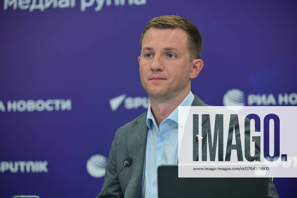 Press conference of the Chairman of the State Duma Committee on Youth ...