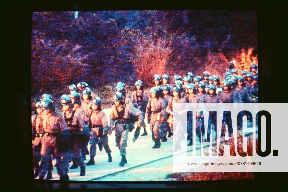 Move Member Riot In full riot gear, 750 officers from the Police Tactical Unit are ...