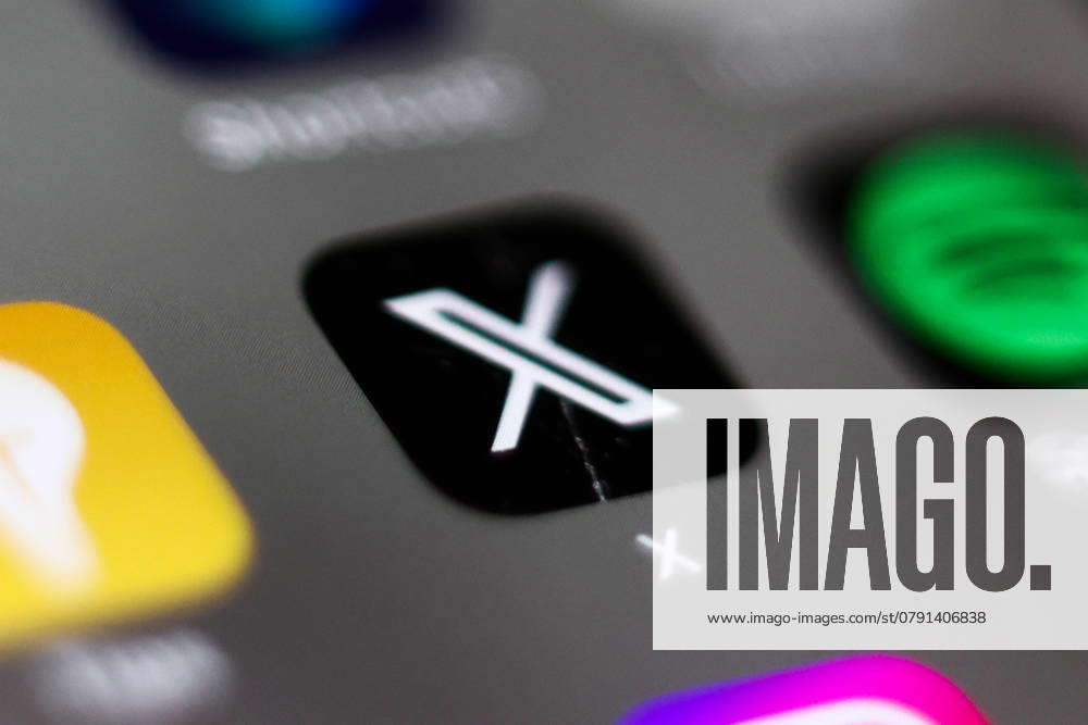 Siri And IOS Apps Photo Illustrations X icon is seen displayed on a ...