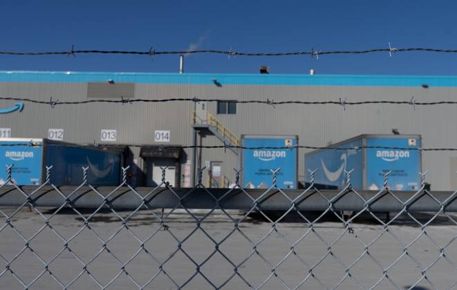 Laval, Pq, CANADA: Amazon s DXT4 warehouse is seen in Laval, Que., Jan ...