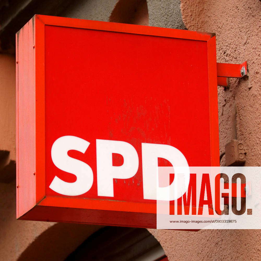 Party sign on a house wall SPD Germany, GER, DEU, Germany, Marburg, 09 ...