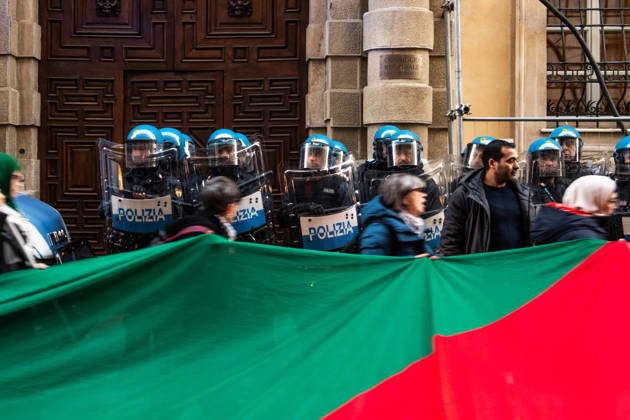 Turin Riots Turin, Abruzzo, Italy: Regional protest in Turin to ask for the release ...