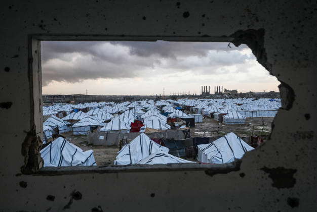 Winter conditions in Gaza make life difficult for Palestinians NUSEIRAT ...