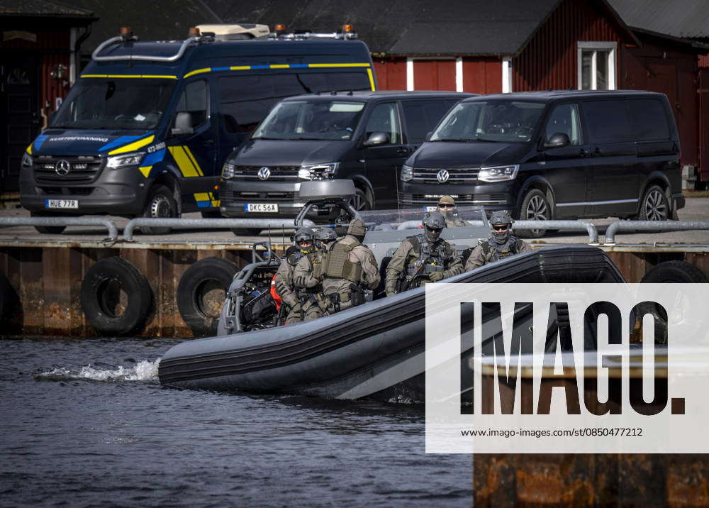 Bild Task Force TRELLEBORG 2026 03 13 Task Force and Coast Guard heading out to the ...