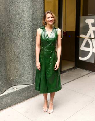 lauren cohan green dress Stock Photos – License High‑Quality Images Launchdate:2024-04-08