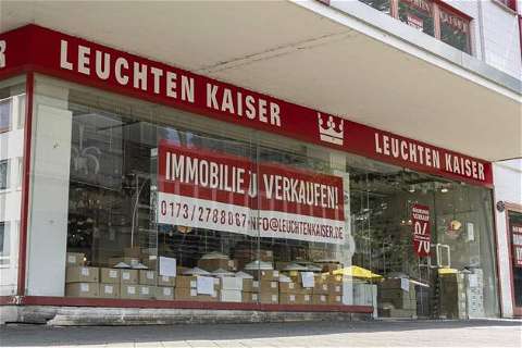 NRW, Leuchten Kaiser in Essen facing closure